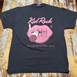 Sz XL Men’s  Black and Pink Graphic Kid Rock Concert T-Shirt-Never Worn!